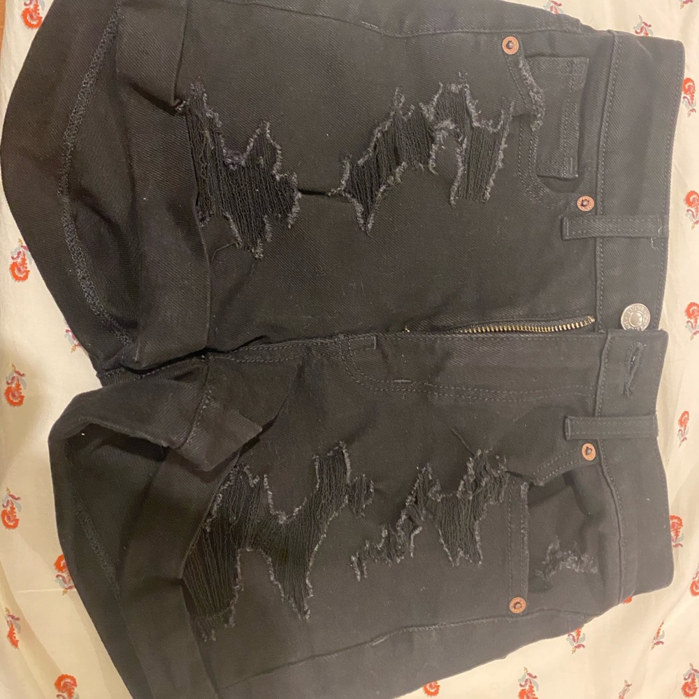 American Eagle mom shorts